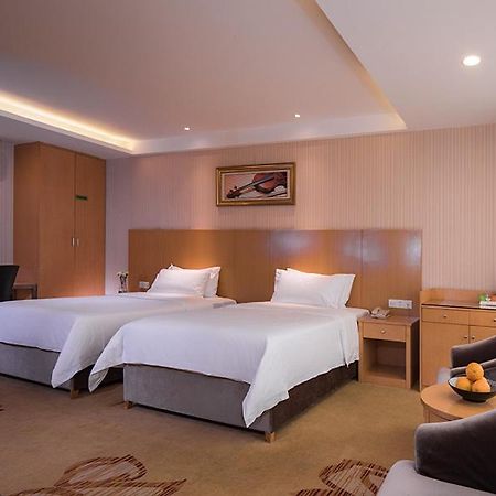 Vienna 3 Best Hotel Dongguan Liaobu Veicle City Екстериор снимка