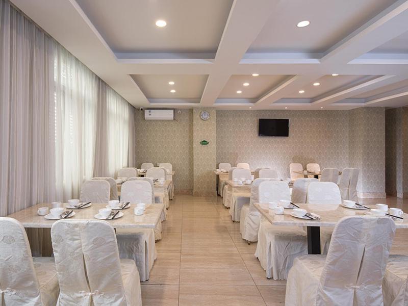 Vienna 3 Best Hotel Dongguan Liaobu Veicle City Екстериор снимка