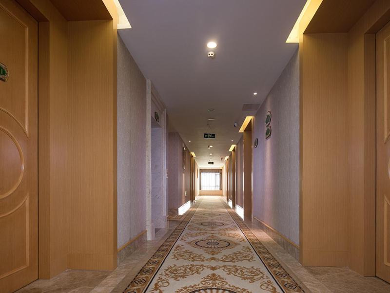 Vienna 3 Best Hotel Dongguan Liaobu Veicle City Екстериор снимка